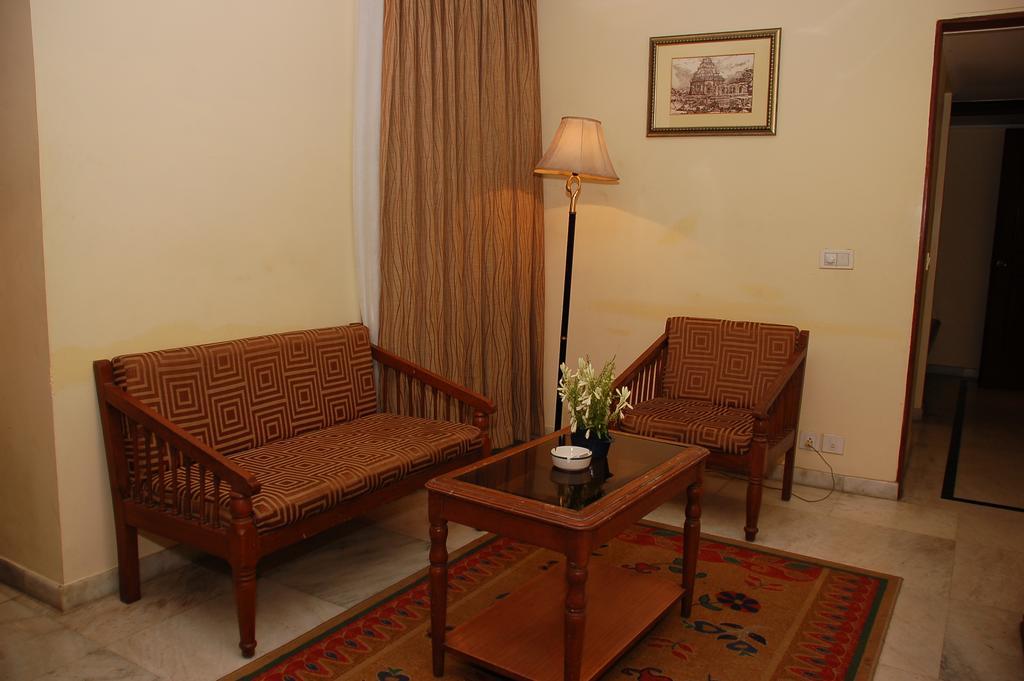 Hotel Royale Midtown บูบันเนสชวาร์ ห้อง รูปภาพ